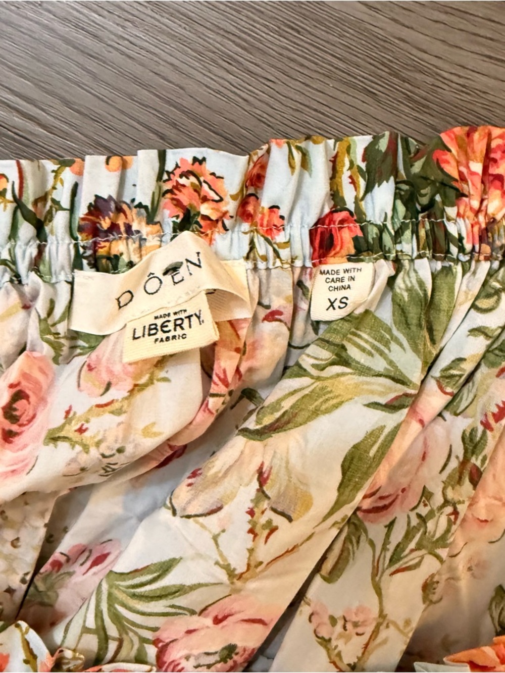 NEW Doen Leanne Dress in Calico Garden XS - Picture 3 of 4